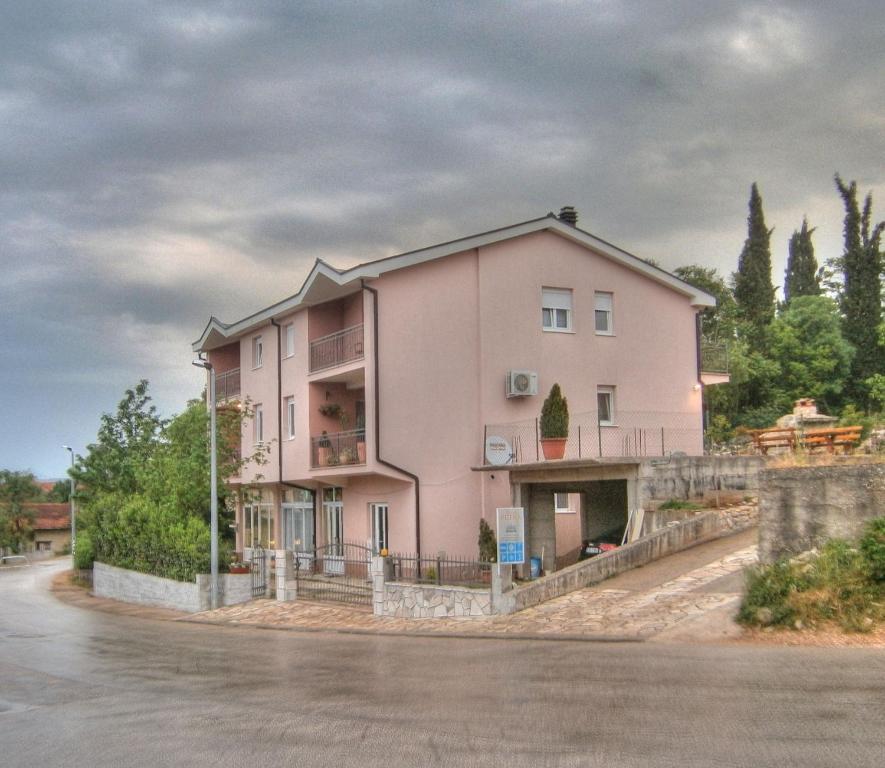 فيلا بتراء Međugorje المظهر الخارجي الصورة